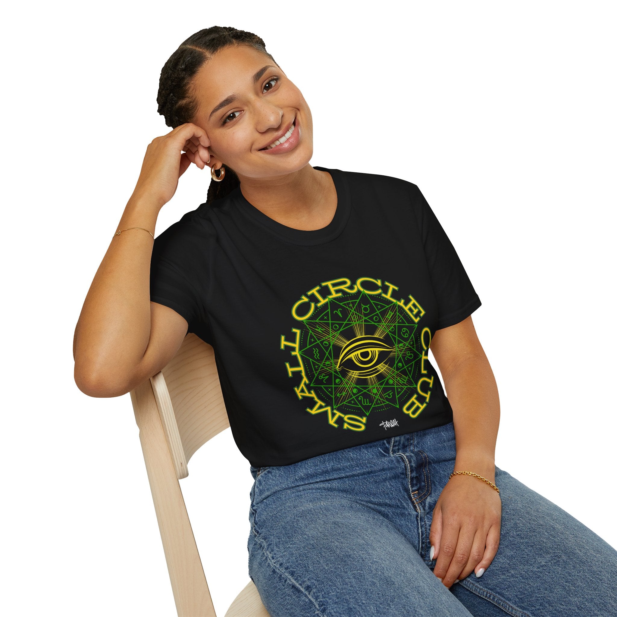 Small Circle Club Shirt – Trap Van Gundy | Weed & Mushroom Grower Streetwear